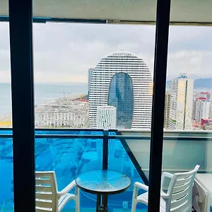 Royal Sea Breeze باتومي